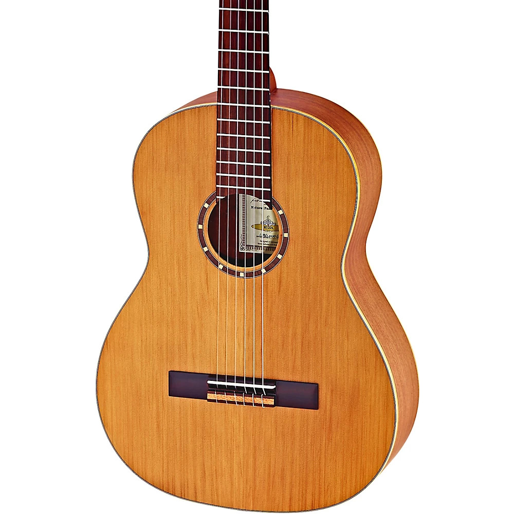 Ortega Family Series R122L Left-Handed Classical Guitar Satin Natural 46390₽