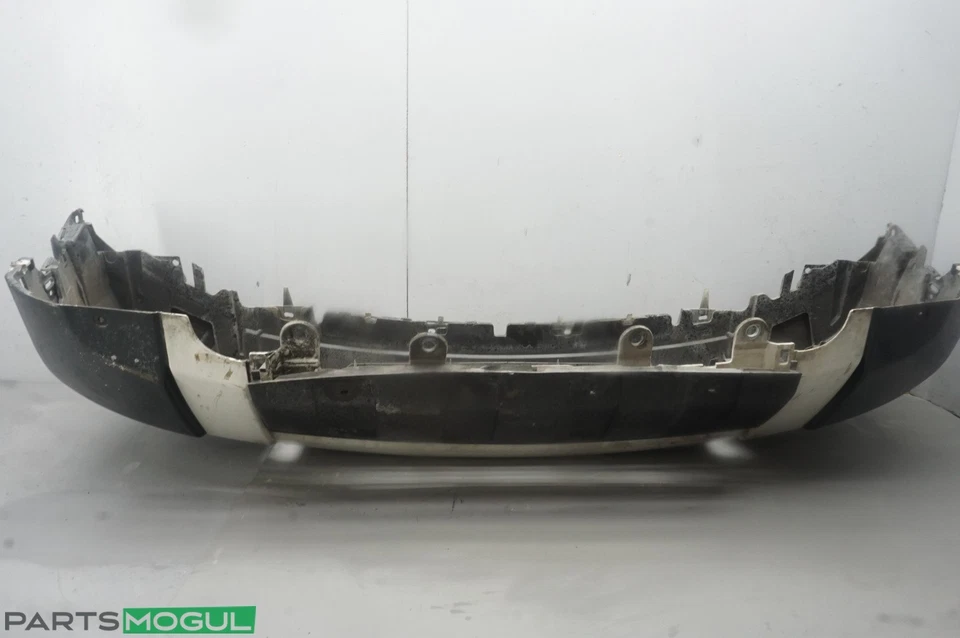 2005-2008 Land Rover LR3 Front Bumper Cover Assembly Black OEM - Image 4 of 4