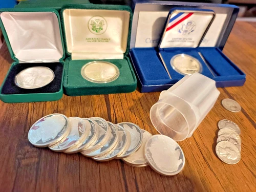 Bullion Lot: American Silver Eagles, SilverTowne Rounds, Quarters, Consitiution