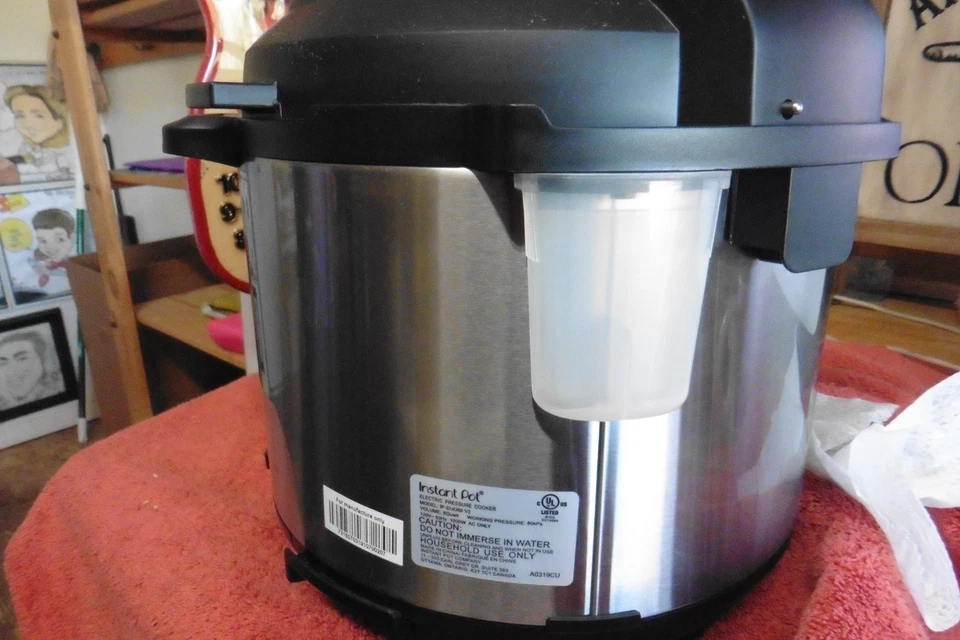 Instant Pot Duo Mini 7-in-1 6 Qt Electric Cooker Steamer Yogurt Warmer complete - Image 4 of 4