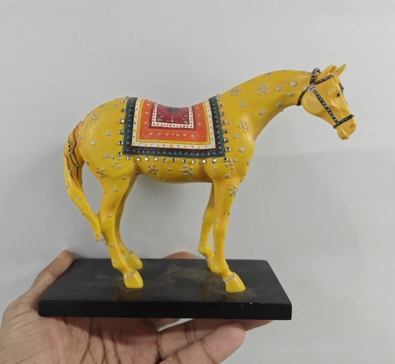 Trail of Painted Ponies Resin Horse Figurine on Base Karuna #0226