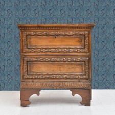 Mobiletto in noce '600, Cabinet in walnut '600