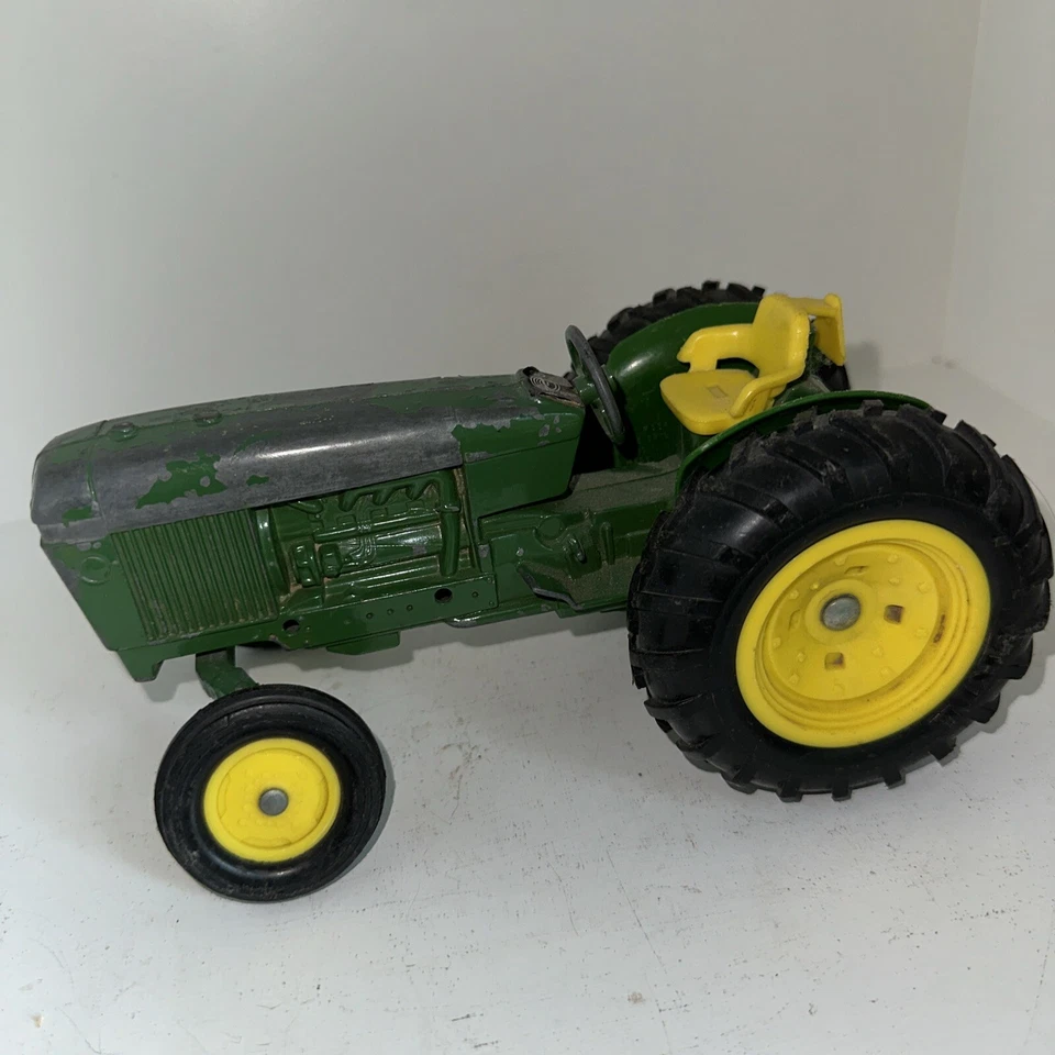 Tractor Ertl John Deere 1960 Edición Coleccionista Modelo 3010 Escala 1/16 Die Cast Foto 3 de 4