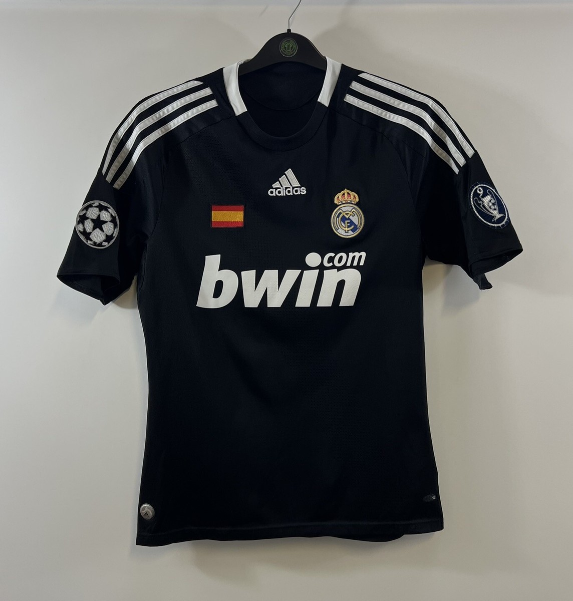 Real Madrid CL Third Football Shirt 2008/09 Adults Small Adidas