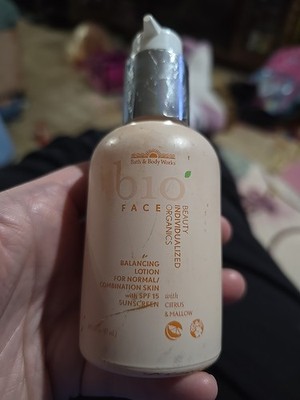 Bath & Body Works Bio Face Balancing Lotion Glass Bottle Rare HTF New 2.75 Fl Oz