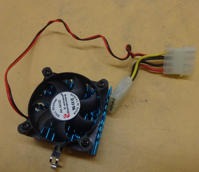 Sockel 7 CPU-Kühler und Lüfter DIAMOND COMPUTERS Blau 2x MOLEX #NT5269