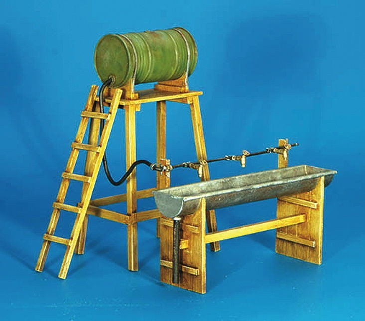 Plus Model 88 - 1:35 Resin Kit Field Washing Station