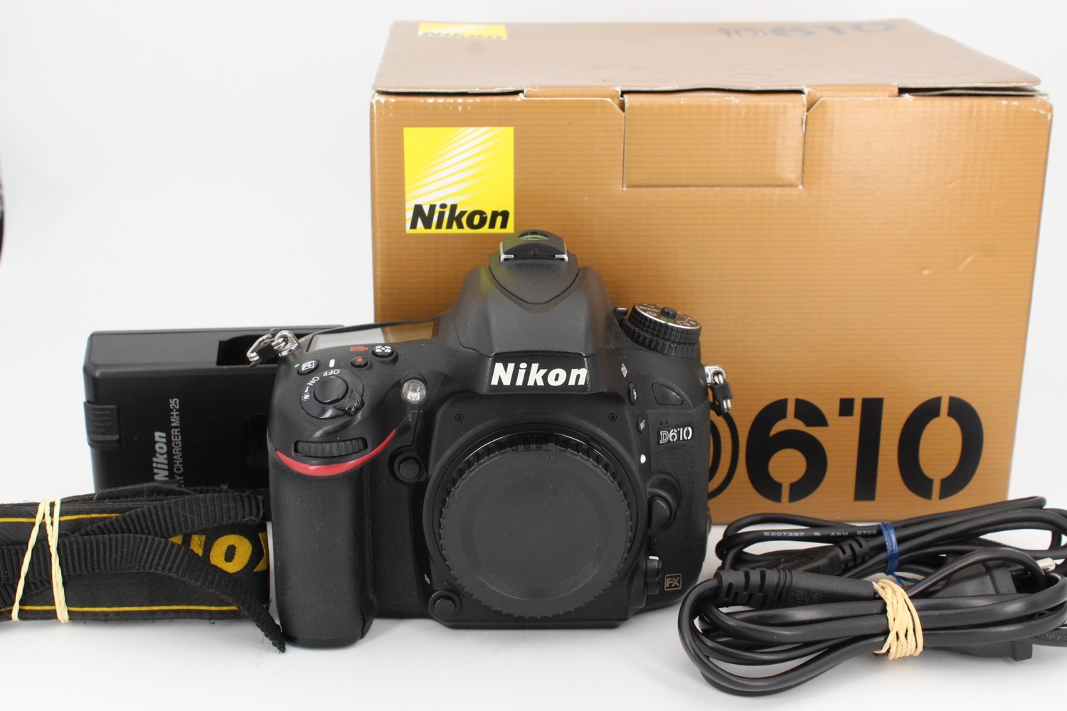 Appareil / Boitier photo reflex Nikon D610 - 185 000 déclenchements