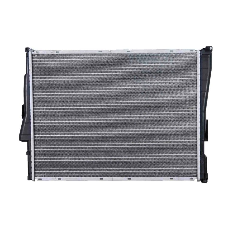 Radiator for 2001-2005BMW 320i 2.2L 2000 BMW 323Ci 1999-2000 BMW 323i 2.5L Foto 2 de 2