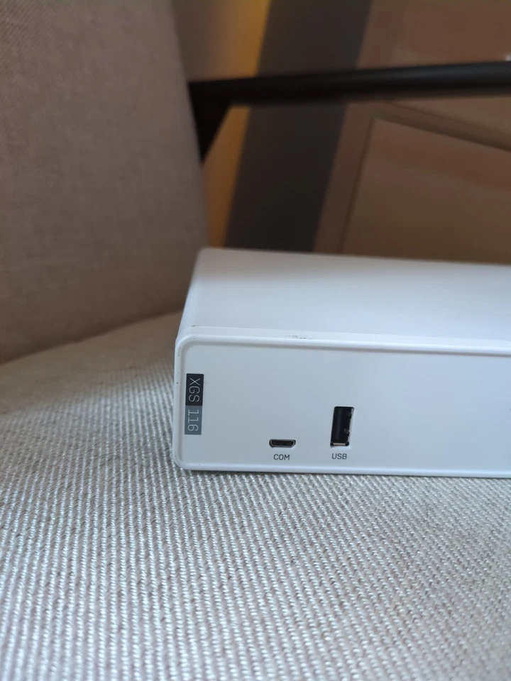 Sophos XGS-116 Next Gen Firewall with Power Adapter - SFP + (8) 1 GbE (1 POE) - Image 4 of 4