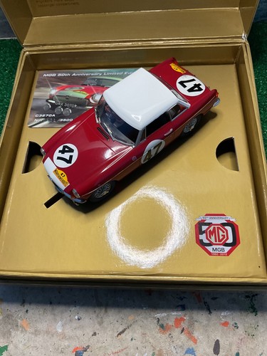 Scalextric MGB 50th Aniversary Limited Edition No958/3,500 C3270A - Picture 4 of 7