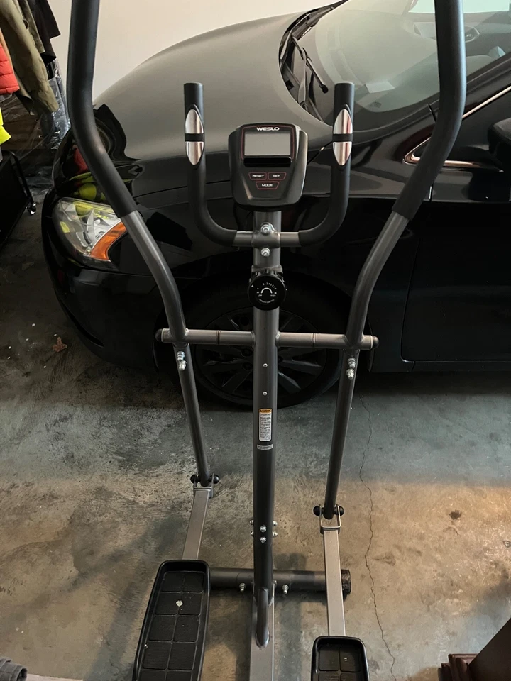 Weslo WLEL32115 Momentum G 3.2 Bicicleta/Entrenador elíptico Híbrido 2 en 1 Foto 3 de 4