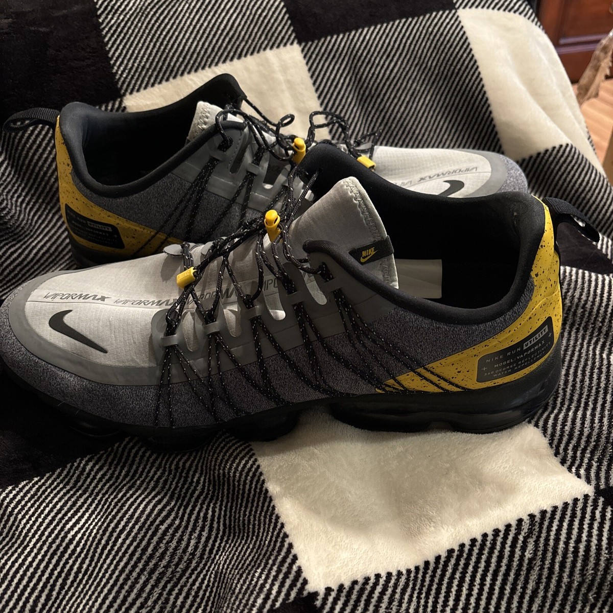 NIKE 2018 AIR VAPORMAX RUN UTILITY AQ8810 010 WOLF GREY 15 PLUS 90 95  PRESTO