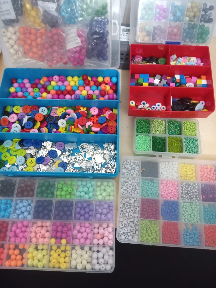 Perline di plastica o pietre naturali: quali scegliere per i tuoi gioielli? - Francy Creations