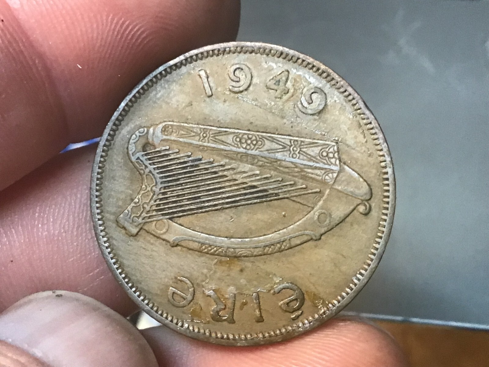 Picture 1 of 2