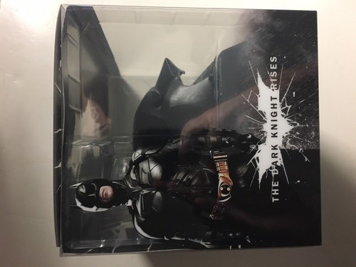 The Dark Knight Rises (Blu-ray/DVD, 2012, Digital; Limited Edition Bat Cowl) NEW - Picture 5 of 6
