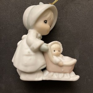 Precious Moments Dashing through the Snow Ornament MIB 1990