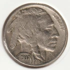1937 US Indian Head Buffalo Nickel FULL DATE 100 Year Old Collection Coin U24