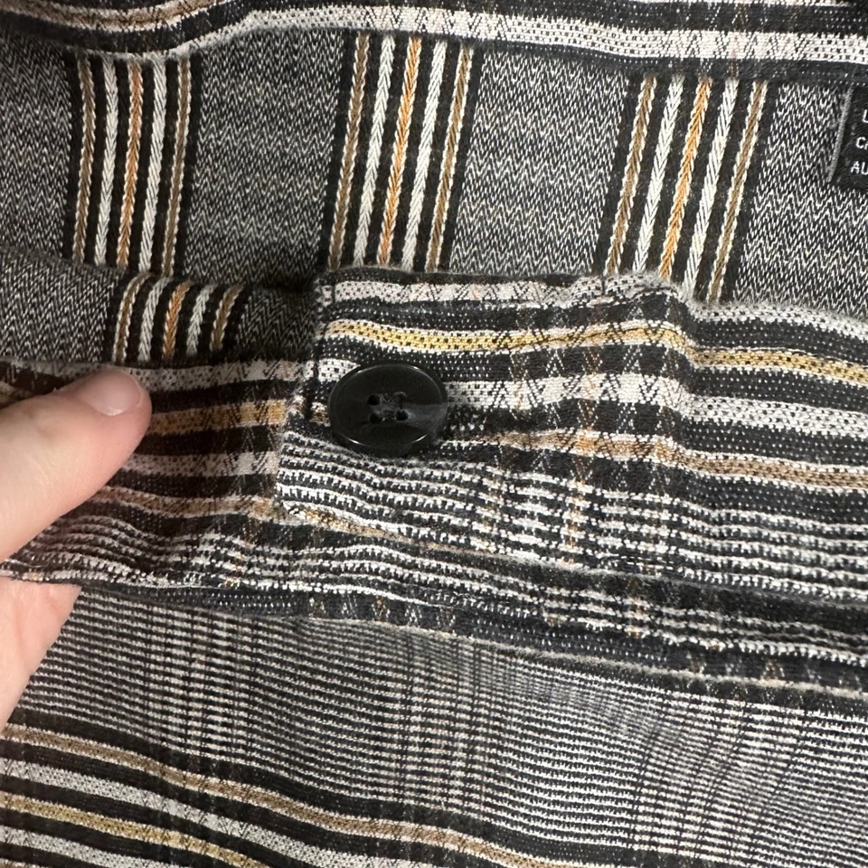 Volcom Wrap Mini Skirt Womens Small Plaid with Button Detail Y2K Bohocore - Image 4 of 4