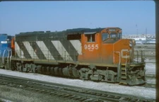 CNR 9555 GP40-2L, Chicago, Il, 02/95; Kodachrome Original   