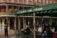Cafe Du Monde, Famous Coffee Stand, French Quarter, New Orleans, LA --- Postcard