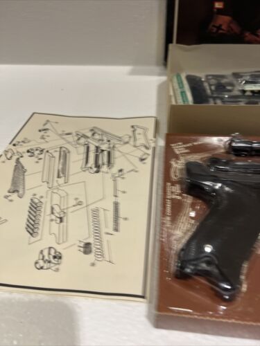 Vintage L&S Luger P.08 Artillery Model Japan 1:1 Scale Model KIT SUPER RARE NOS - Picture 3 of 21