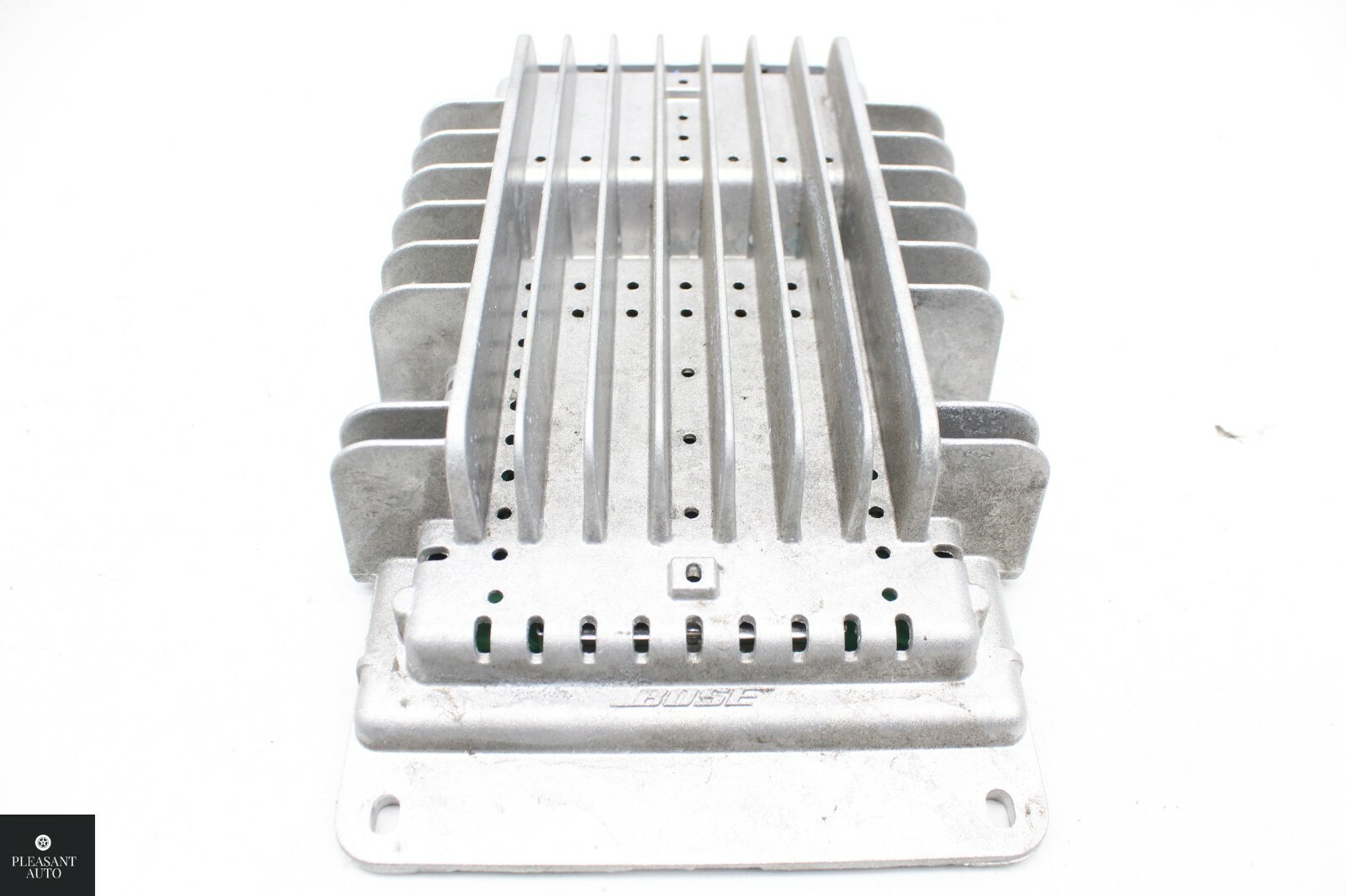 Maserati Quattroporte 2003-2008 Amplifier