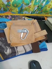 Leather Tool Belt with Large Pocket and Tape, Hammer & Pencil Holder