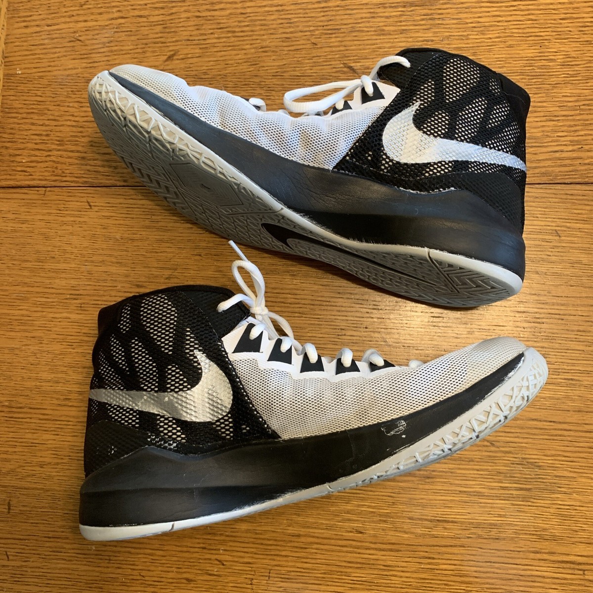 Nike™ Zoom Devosion Basketball Shoes 844592-100 Men Sz 11.5  display picture 1