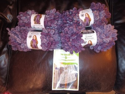 NEW LOOPS & THREADS LOOPS BOUCLES FINGER YARN AUBERGINE LOT 4 SKEINS 3.5 OZ EACH
