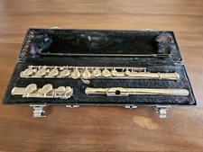 Yamaha YFL-225NII Flute With Case Great Patina And Sound