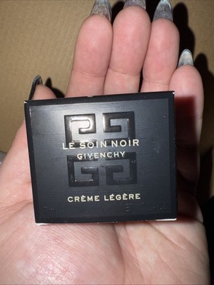 Givenchy Le Soin Noir Exceptional Beauty Renewal Skincare 0.17Oz/5ml New In Box