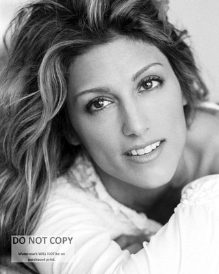 ACTRESS JENNIFER ESPOSITO - 8X10 PUBLICITY PHOTO (CC593) | eBay