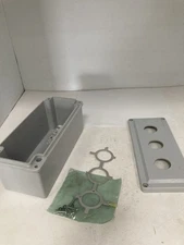 STAHLIN CF3PB ENCLOSURE A ROBROY ENCLOSURE BRAND 3 HOLE PUSHBUTTON NNB