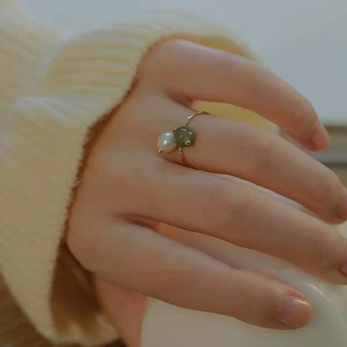 Natural Jade with Freshwater Pearl Tassel Ring - Bild 1 von 10