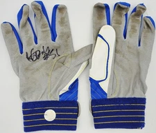 Ichiro Suzuki Autographed Pair of Mizuno Game Used Batting Gloves 51 IS Holo 4