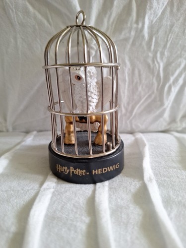 Harry Potter HEDWIG Owl ornament Figure - Hedwig in his Metal Cage S10 WBEI