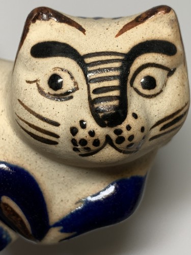 Vintage Mexican Folk Art Pottery Tonala Style Cat Figurine Signed Hand Painted - Picture 6 of 12