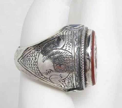Old Tibetan Sterling Silver & Carved Carnelian Lion Intaglio Ring SZ 9 - Picture 2 of 10
