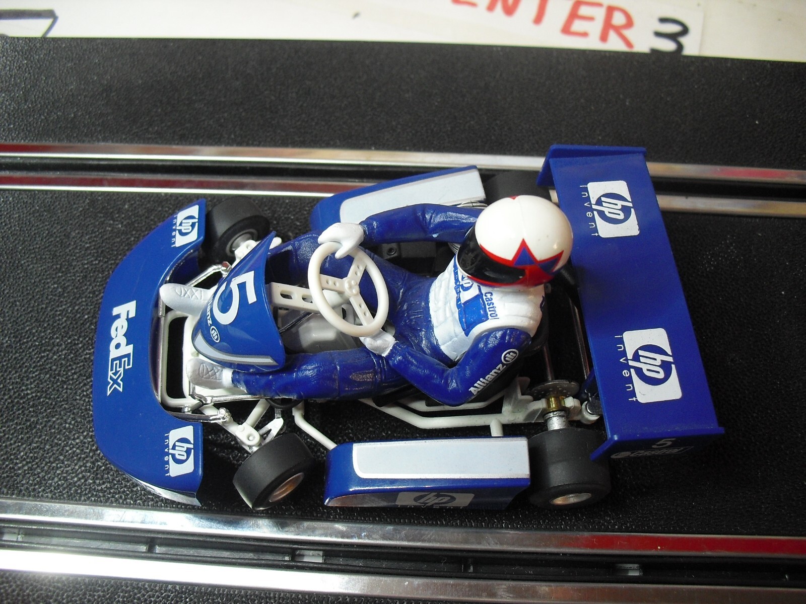 Picture 3 of 11