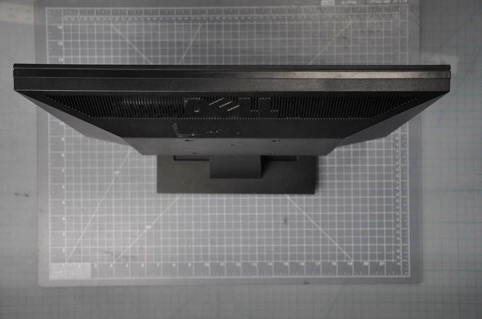 DELL E1910H 19" Widescreen 1366x768 16:9 TN Flat Panel LCD Grade B D176P - Image 3 of 3