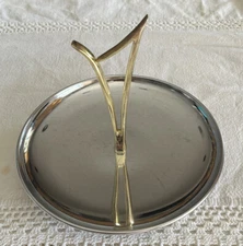 Mid Century Modern Chrome 8 1/2 In, Server With Detachable Gold Tone Handle