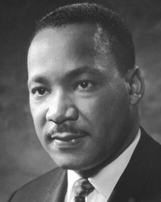 DR. MARTIN LUTHER KING JR. CIVIL RIGHTS LEADER 8X10 PHOTOGRAPH REPRINT