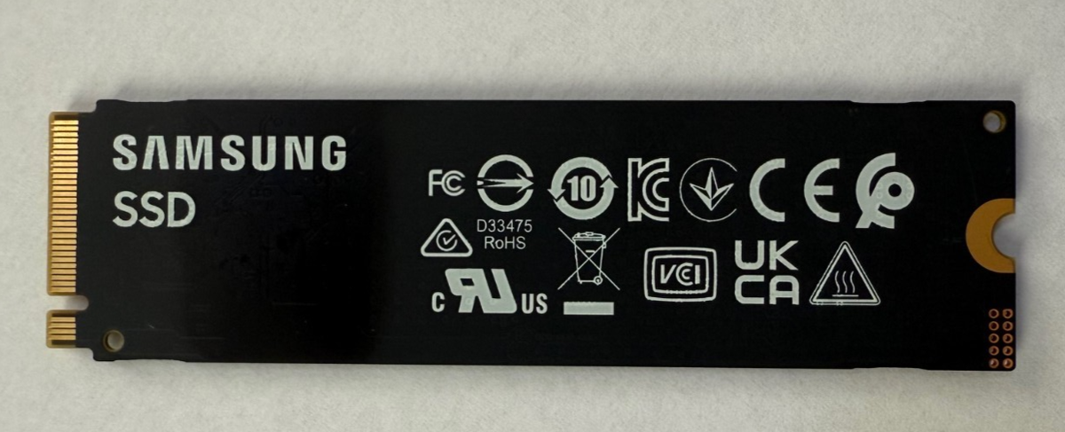新品外し10枚入Samsung M.2 SSD MZ-VL42560 256GB 新品外し10枚入Samsung M.2 SSD MZ-VL42560 256GB（SAMSUNG