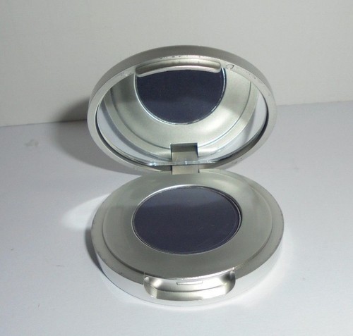 Sue Devitt Silky Matte Eye Shadow 0.07 oz unbox PICK YOUR SHADE - Picture 2 of 6