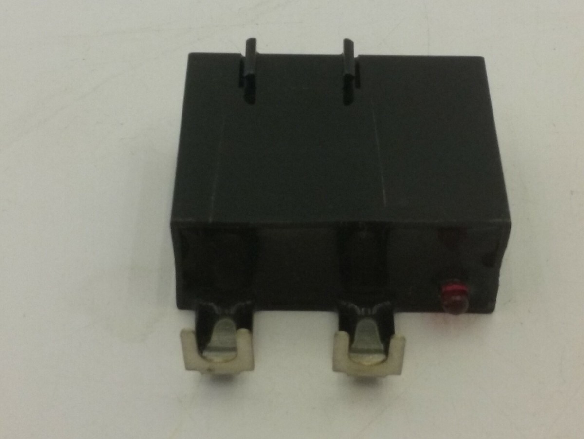 FUJI ELECTRIC SZ-Z6 VARISTOR SURGE PROTECTOR 24-48VAC/DC NNB | eBay