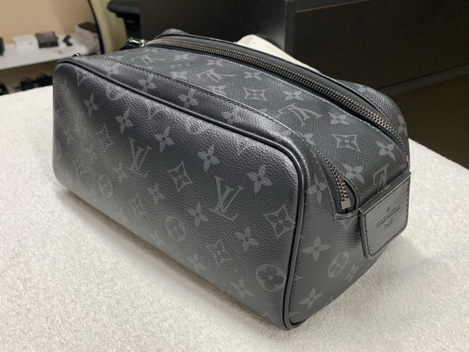 Louis Vuitton Dopp Kit Monogram Eclipse Toilet Po… - image 23
