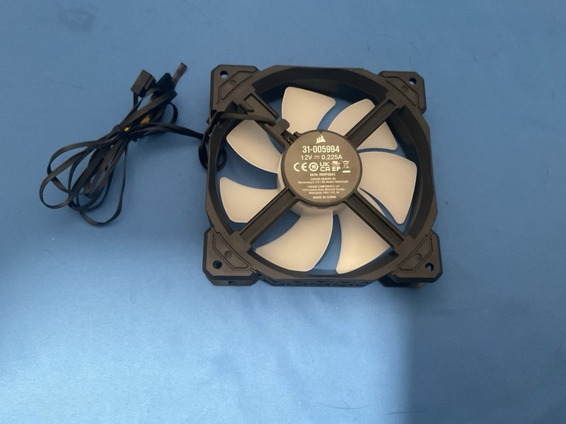 Corsair LL120 120mm Dual LL RGB LED PWM Case Fan - CO9050071WW