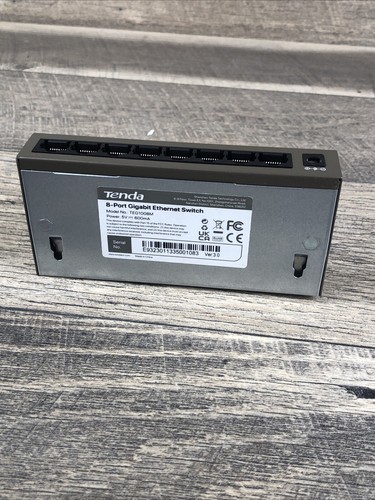 Tenda TEG1008M 8 Ports Plug-And-Play Gigabit Ethernet Switch - Picture 5 of 7