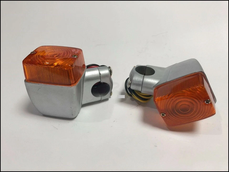 Front Turn Signal Winker Set For Honda Benly 125 150 C92 C95 CA95 CA77 CA72 C72  Foto 2 de 4